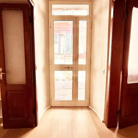 公寓 Pgs Immobiliare Srls Residenza Cairoli 03 Bilocale In Centro Storico 马达莱纳