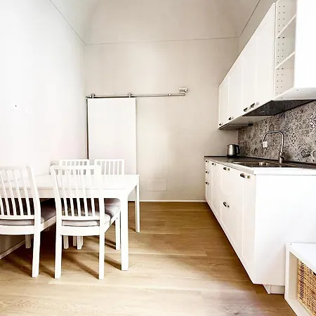 Pgs Immobiliare Srls Residenza Cairoli 03 Bilocale In Centro Storico 公寓