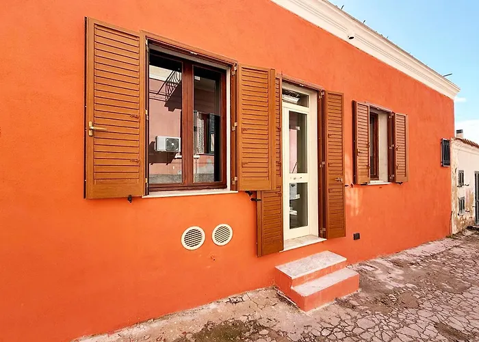 Pgs Immobiliare Srls Residenza Cairoli 03 Bilocale In Centro Storico La Maddalena