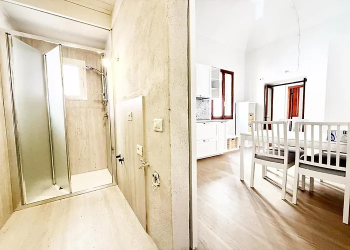 Apartman Pgs Immobiliare Srls Residenza Cairoli 03 Bilocale In Centro Storico La Maddalena